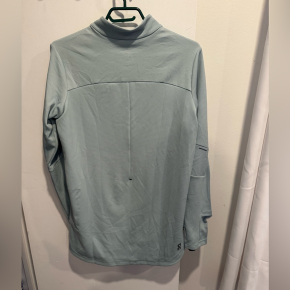 On Climate sage sea running outdoors base layer thumb holes waffle walking US XL - Picture 5 of 8
